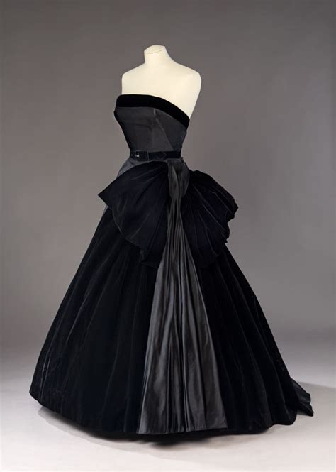 dior cygne noir dress|princess margaret Dior fashion.